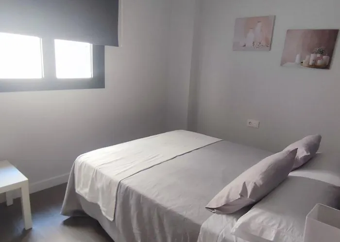 Cuatro Caminos Centro Jerez * ヘレス